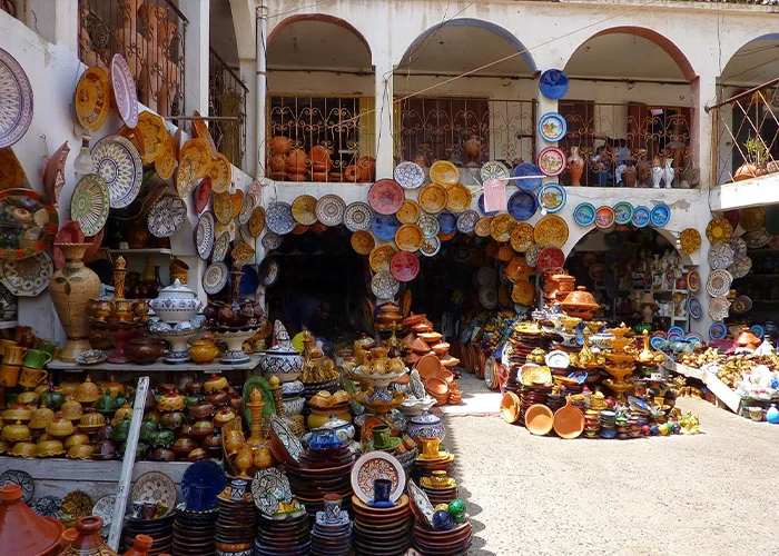 Moroccan pottery and ceramics